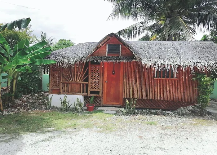 Hostel Avila's Moalboal Near